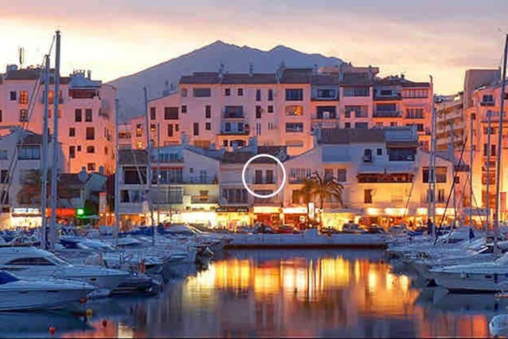 Apartment First Line In Puerto Banus Marbella